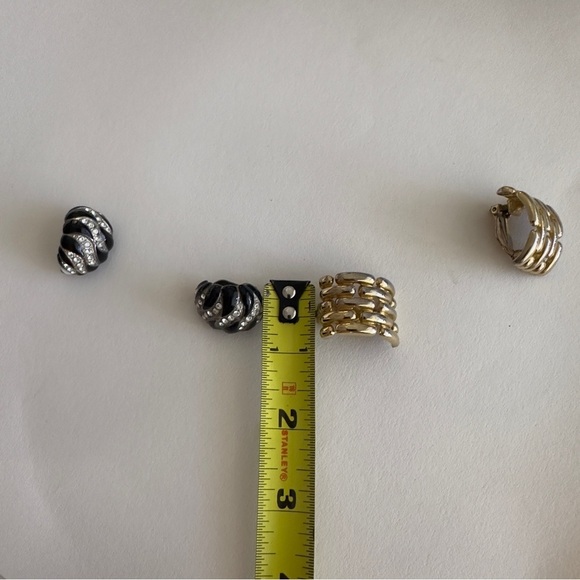Vintage Givenchy Weave Clip On Earrings Kenneth Lane Shrimp 2 Pairs Gold Silver - Picture 9 of 11